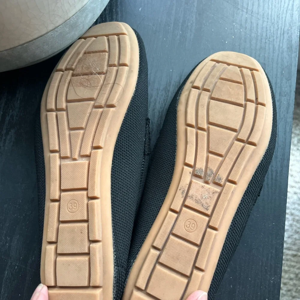 JBB woman’s driving Black Loafers - Picture 6 of 7